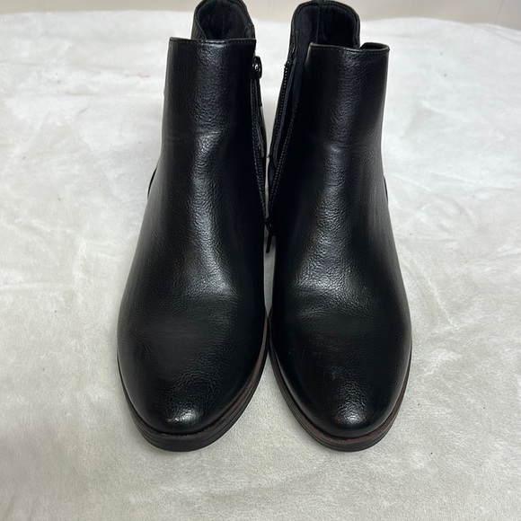 BareTraps Black Ankle Boots - Picture 2 of 12